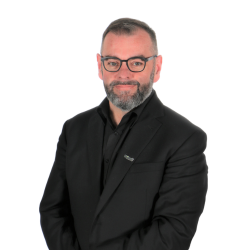 Éric Desrosiers